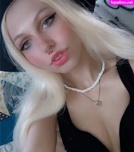 Babydoll1912 OnlyFans Thumbnail #1q7acASrW8