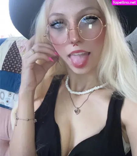 Babydoll1912 OnlyFans Thumbnail #rW2kDLCCFa