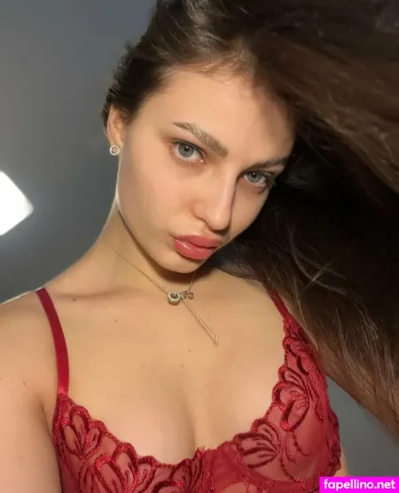 Babyelissse OnlyFans Thumbnail #iZAPyDBzIr