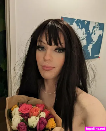 Babygirl Emma OnlyFans Thumbnail #EseZ8jSqQ1