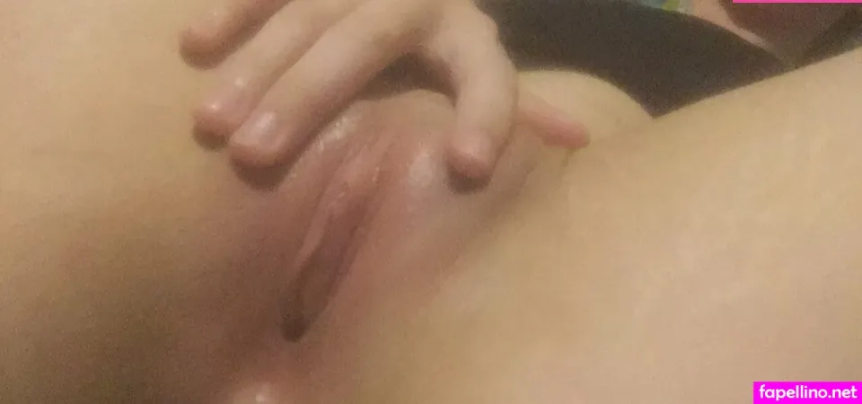 Babygirl569 OnlyFans Thumbnail #p1CCYrTLwa