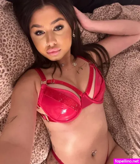 Babygirlbaixo OnlyFans Thumbnail #5HAxbSvPL9