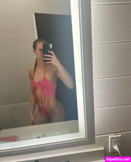 Babygirll303 OnlyFans Thumbnail #14aj86Izz1