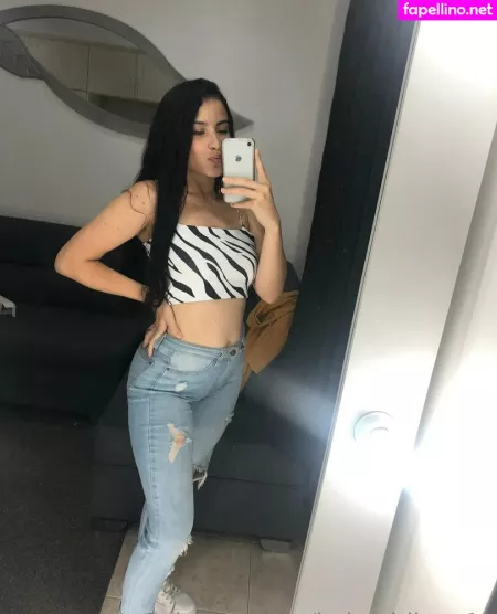 Babygirlluna12 OnlyFans Thumbnail #WSQlmx65uG