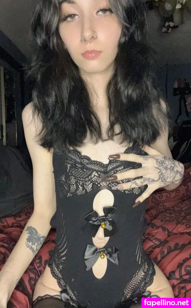 babyhannahh80, thebackpackingblondie Nude Leaked OnlyFans Photo #M30Tue3p4G