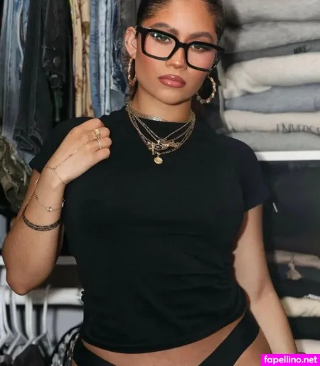 Babykaely OnlyFans Thumbnail #Hi16ook3wx