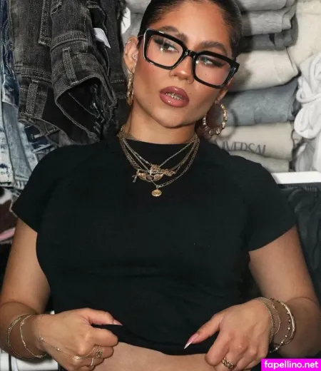 Babykaely OnlyFans Thumbnail #yKRZ77XxWt