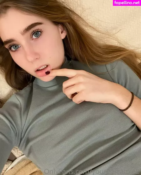 Babykaryina OnlyFans Thumbnail #SCGdN9iH25