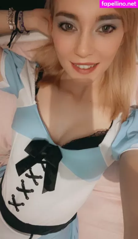 Babykay1001996 OnlyFans Thumbnail #0CjzRxH2PN