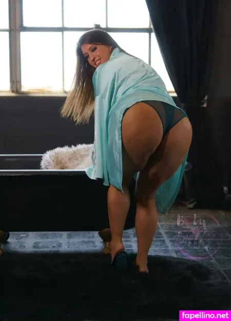 Babylittlelo OnlyFans Thumbnail #bXMa7YPwr7