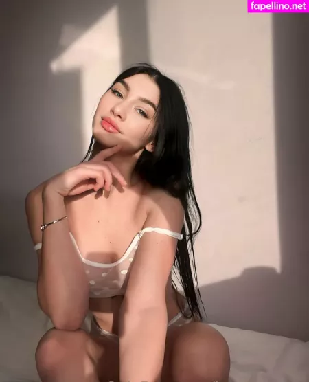 Babylolafree OnlyFans Thumbnail #A06nZ0Rmq6