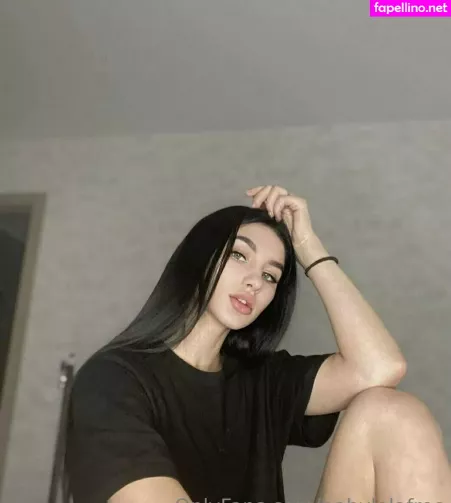 Babylolafree OnlyFans Thumbnail #UUsAEPQvDy