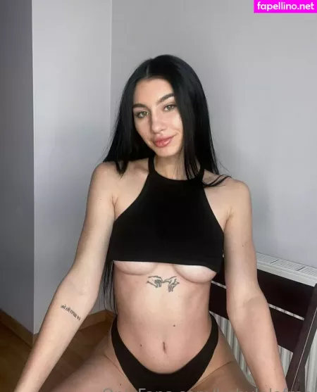 Babylolafree OnlyFans Thumbnail #z4apsSOWOx