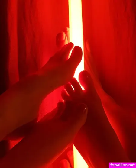 Babylunafoot1 OnlyFans Thumbnail #01BLKTR3w5