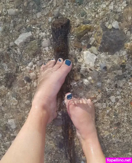 Babylunafoot1 OnlyFans Thumbnail #w91DkFsfmk