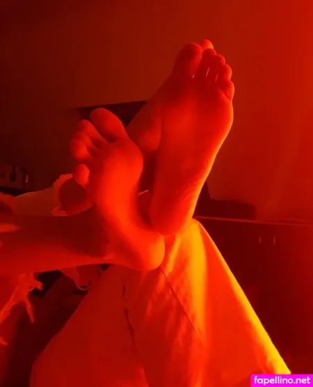 Babylunafoot1 OnlyFans Thumbnail #xuXWLF6m5x