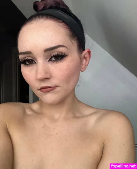 Babynickibfree OnlyFans Thumbnail #WgD3dM40K1