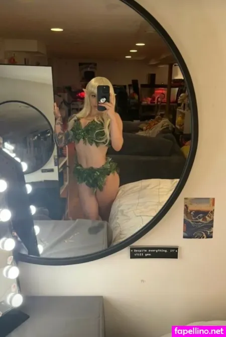 Babypeachhead 4 OnlyFans Thumbnail #9TYXH0UOcG