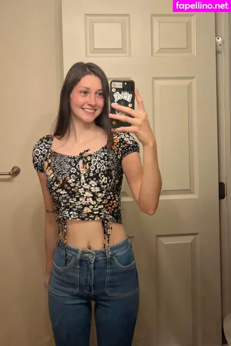 Babyriv OnlyFans Thumbnail #4TzDiH2CPm