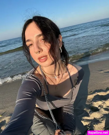 Babysaralux OnlyFans Thumbnail #SPKrb9V0Oi