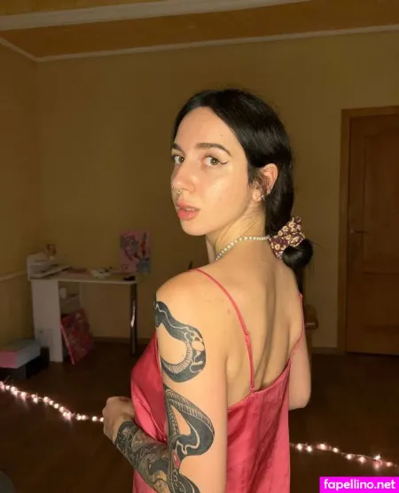 Babysaralux OnlyFans Thumbnail #Tn0hMCHLEV