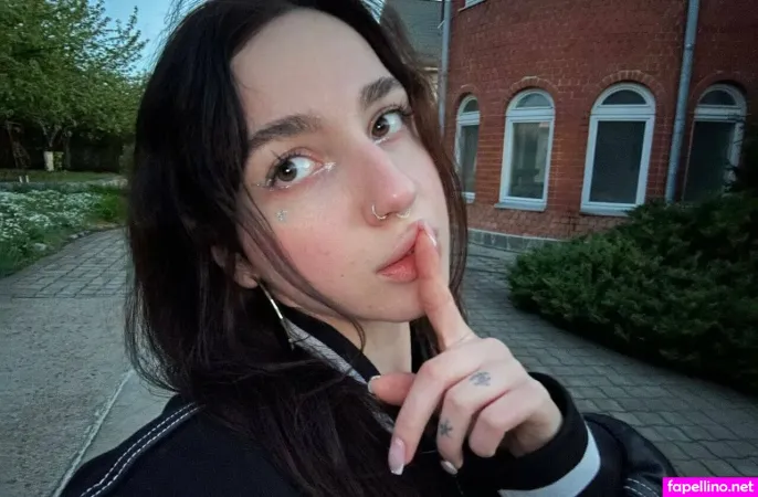 Babysaralux OnlyFans Thumbnail #jCuJiIEuOW