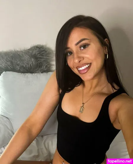 Babyverona OnlyFans Thumbnail #zhYeG27F8W