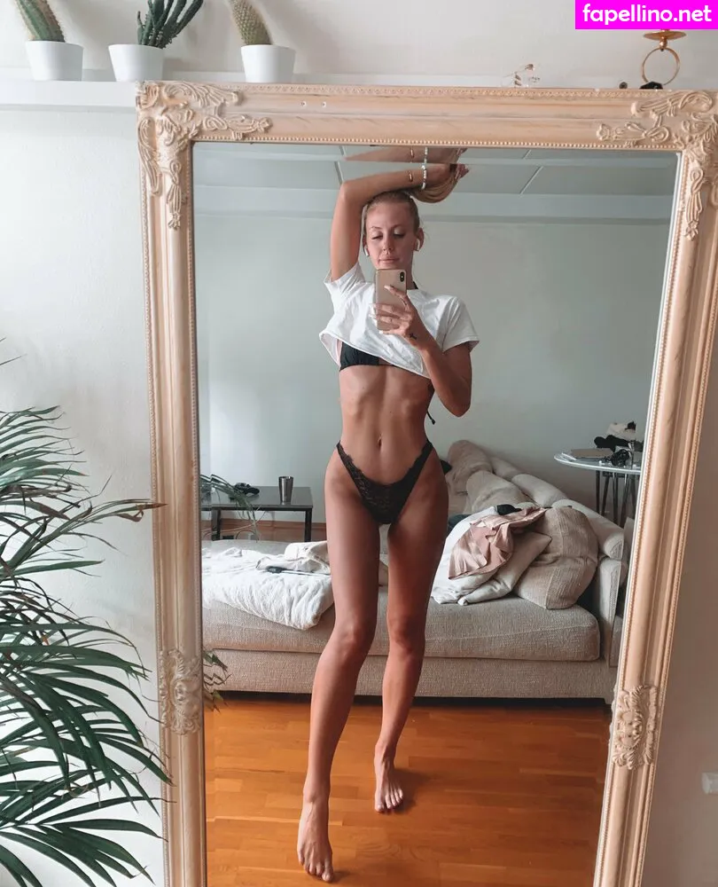 babyvicrose, thevivirose Nude Leaked OnlyFans Photo #2ILYi0d7UJ