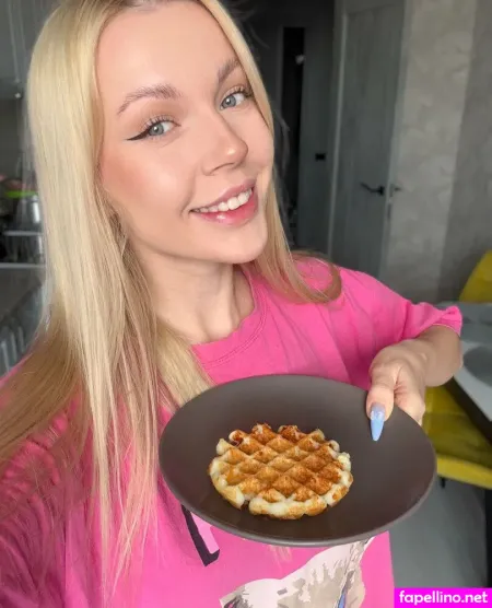 Babyy Bonnie OnlyFans Thumbnail #qzlaQ0neAG