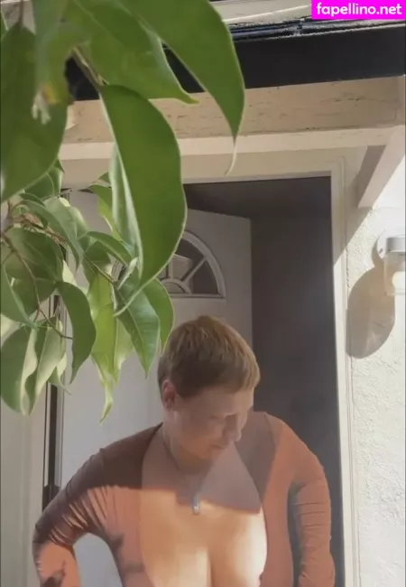 Babyyliv OnlyFans Thumbnail #Bq4WOqP4yy