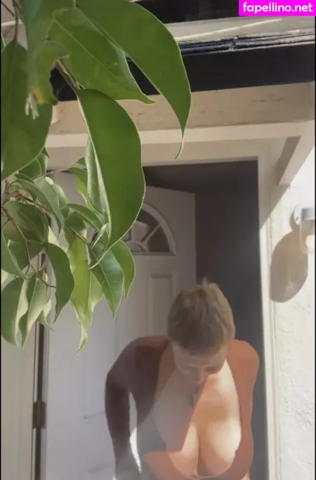 Babyyliv OnlyFans Thumbnail #F9ooDZOAyX