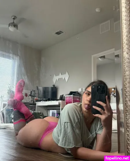 Babyymiaaa OnlyFans Thumbnail #0EtftbeYut