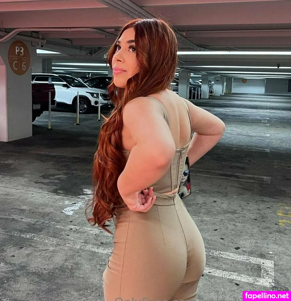 babyyyybellaa, bellaretamosa Nude Leaked OnlyFans Photo #6LPlNTZP4F