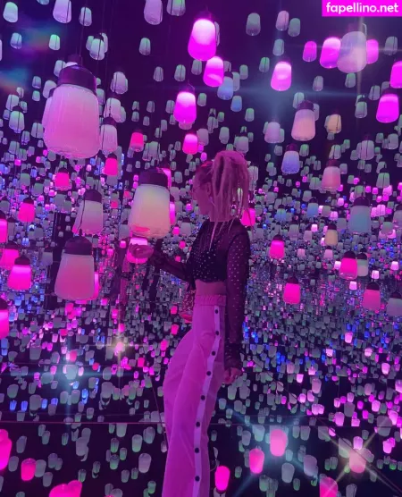 Backpacker Billie OnlyFans Thumbnail #TfLLX7gVdl