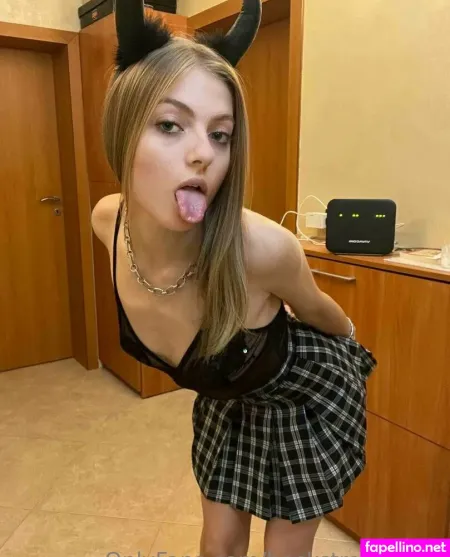 Backstreetjenny OnlyFans Thumbnail #smIs4E2gta