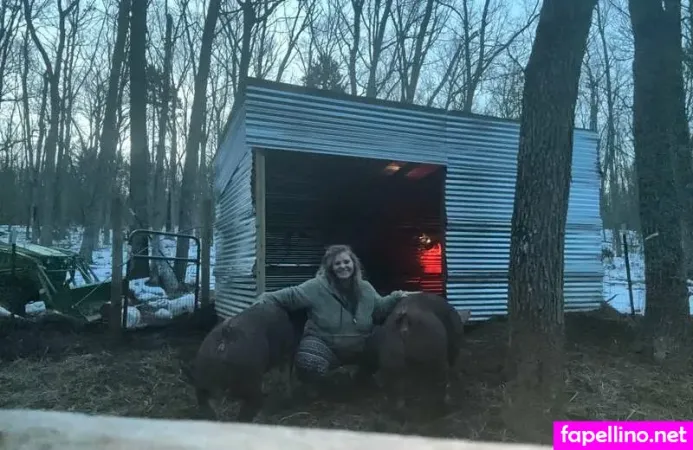 Backwoodsemm OnlyFans Thumbnail #IhpENGlFPW