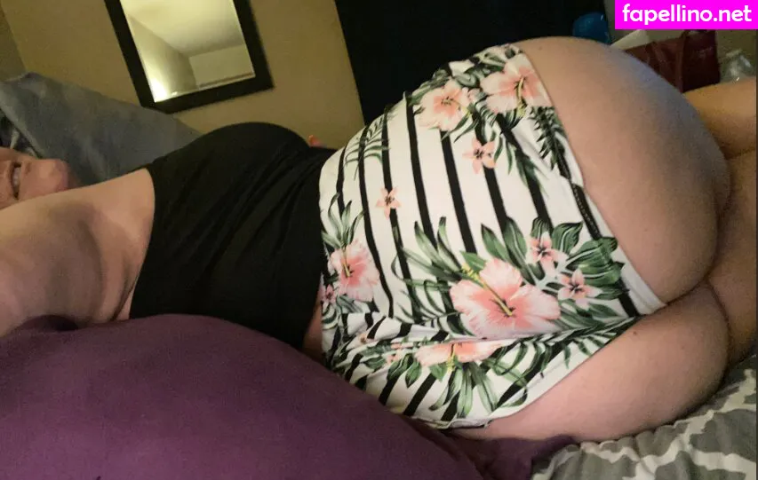 badmominrealestate, badmominrealestate2.0 Nude Leaked OnlyFans Photo #lTzoSItjA2