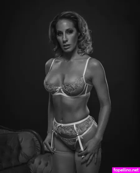 Bad Sandra OnlyFans Thumbnail #cDwndNPWPU