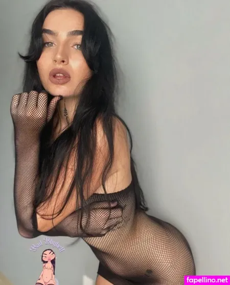 Badbbybell OnlyFans Thumbnail #J8Wn5Gl8uz