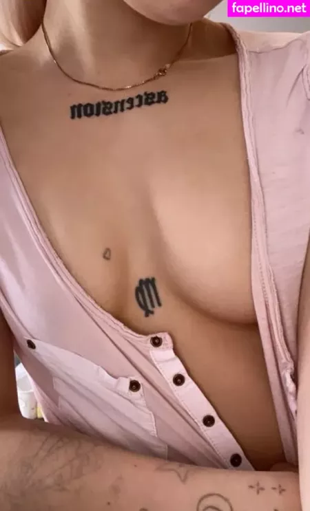 Badbihbopi OnlyFans Thumbnail #2U5V48rxjs