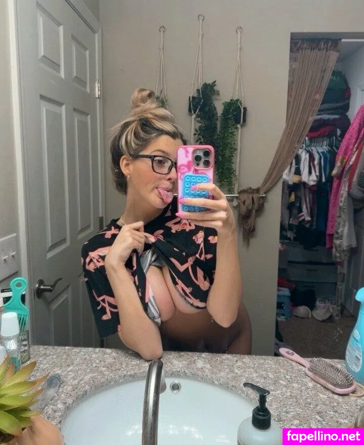 badbitchzonly1, emilyytrapp Nude Leaked OnlyFans Photo #u0BijXQ7WY