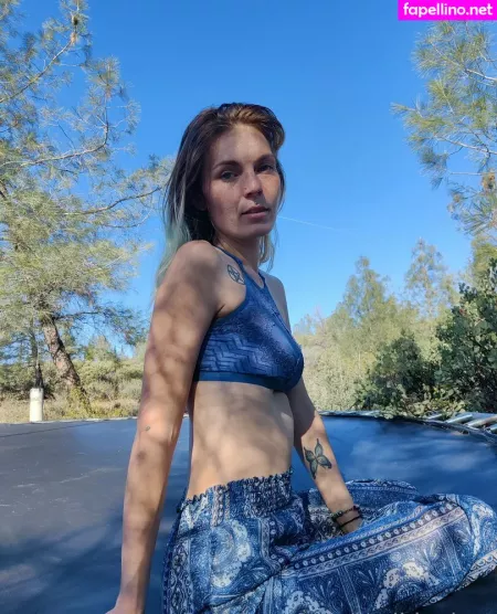 Badbluebee OnlyFans Thumbnail #yTjFK2pwAx