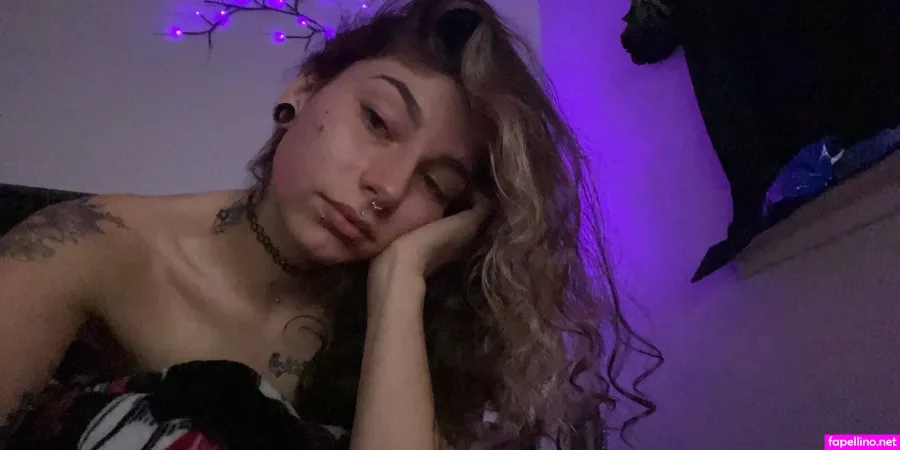 Badbrattykitty OnlyFans Thumbnail #V59hUxyJ03