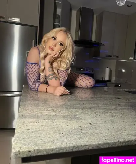 Baddie Amelia OnlyFans Thumbnail #mw9xC6Htz0