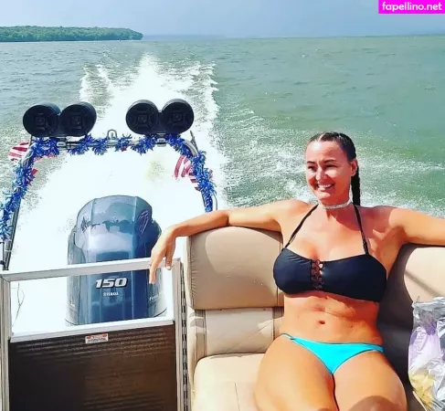 Baddie2thebone OnlyFans Thumbnail #Vg63gc9gZe