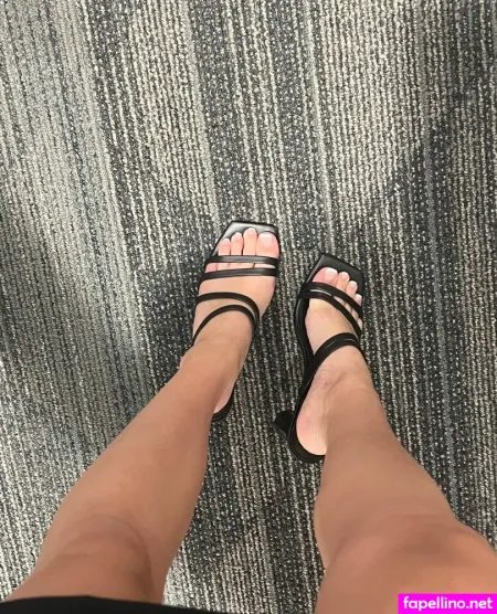 Baddiebarbie00 OnlyFans Thumbnail #hYnZL3UZV5