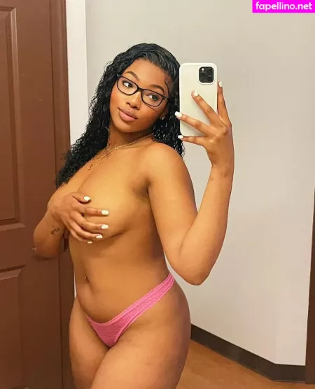 Baddiejoyy OnlyFans Thumbnail #5zGjCk3lfL