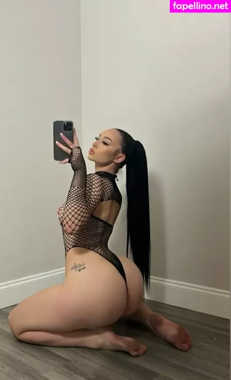 Baddies Galleryy OnlyFans Thumbnail #JaeQKtfYgg