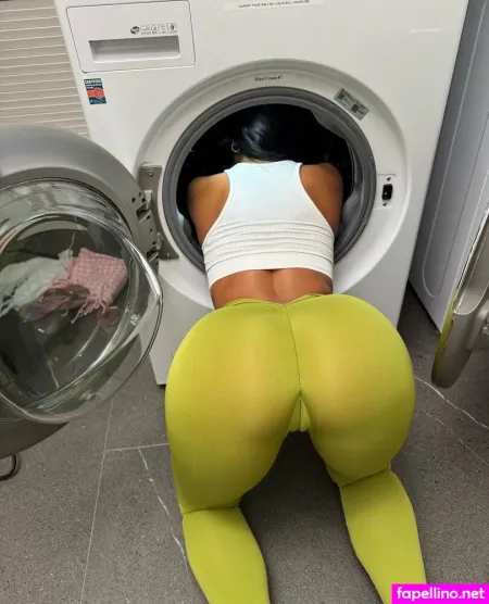 Baddiesgoingwild OnlyFans Thumbnail #e4X0HrCQEW