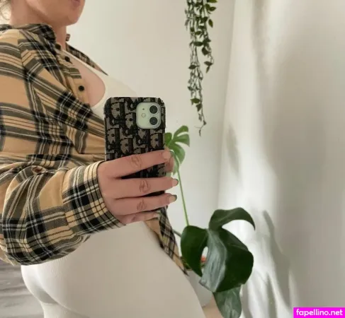 Baddybrunettexx OnlyFans Thumbnail #5ortkFAqMb